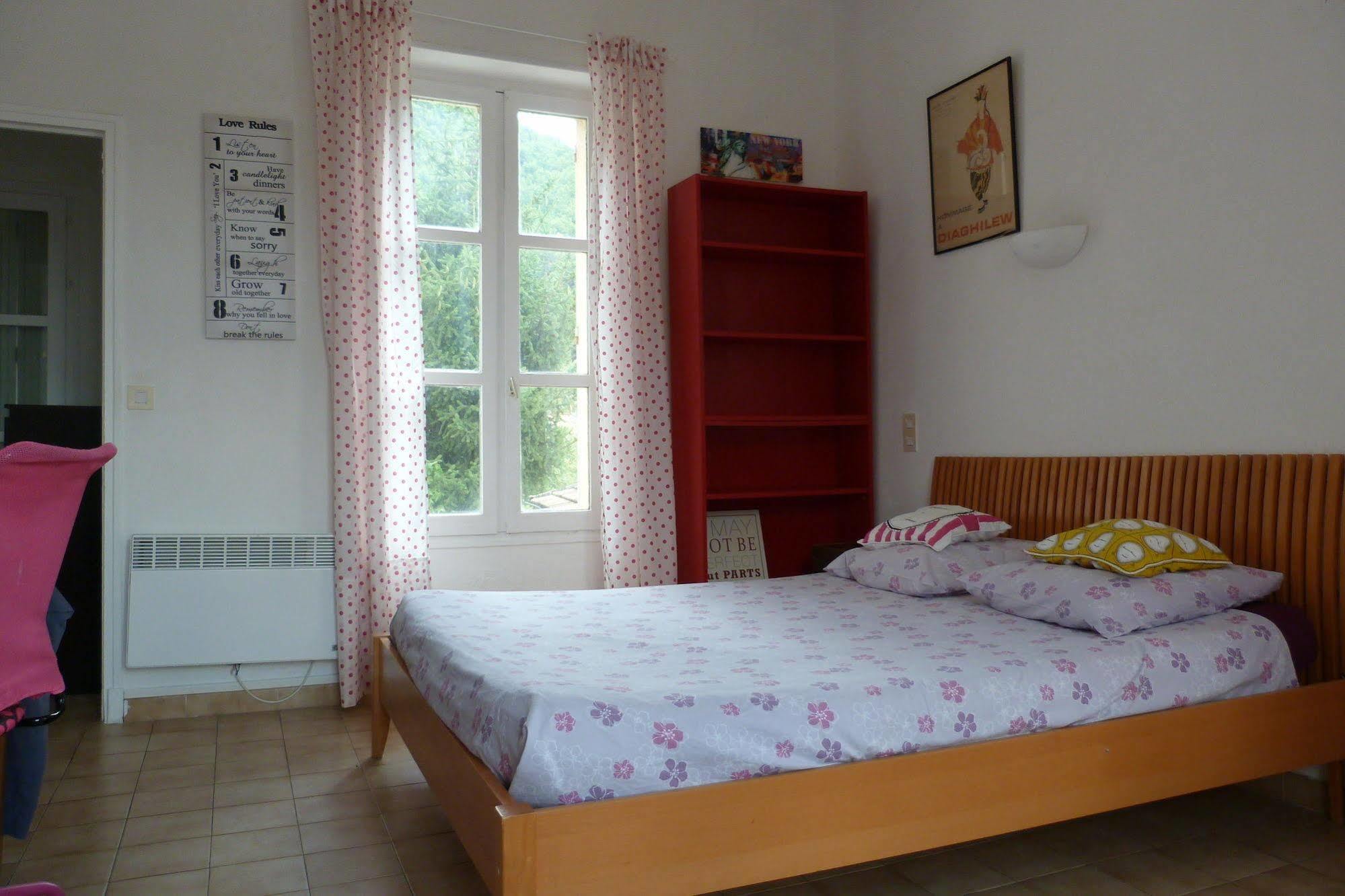 Alexandra Apartments Digne-les-Bains Buitenkant foto